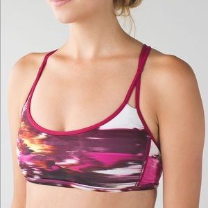 Lululemon Lighten Up Bra
